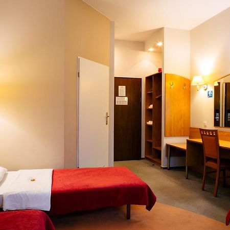 Comfortbiznes Pruszków Extérieur photo