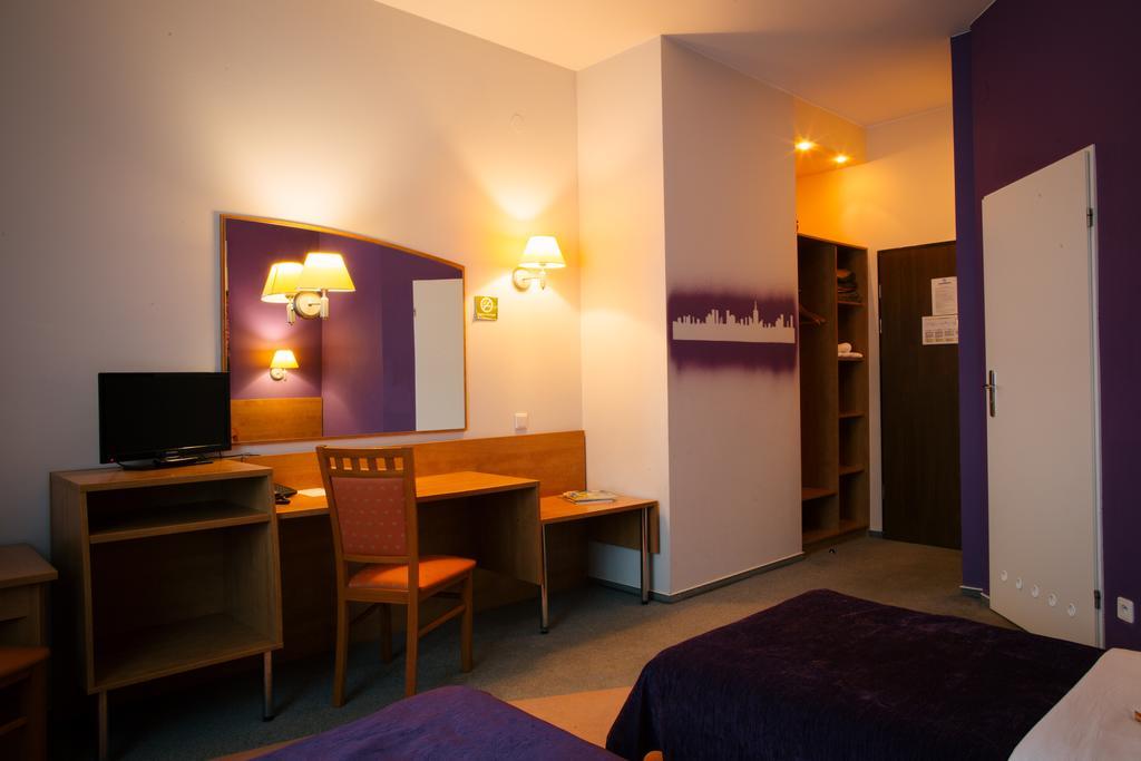 Comfortbiznes Pruszków Extérieur photo